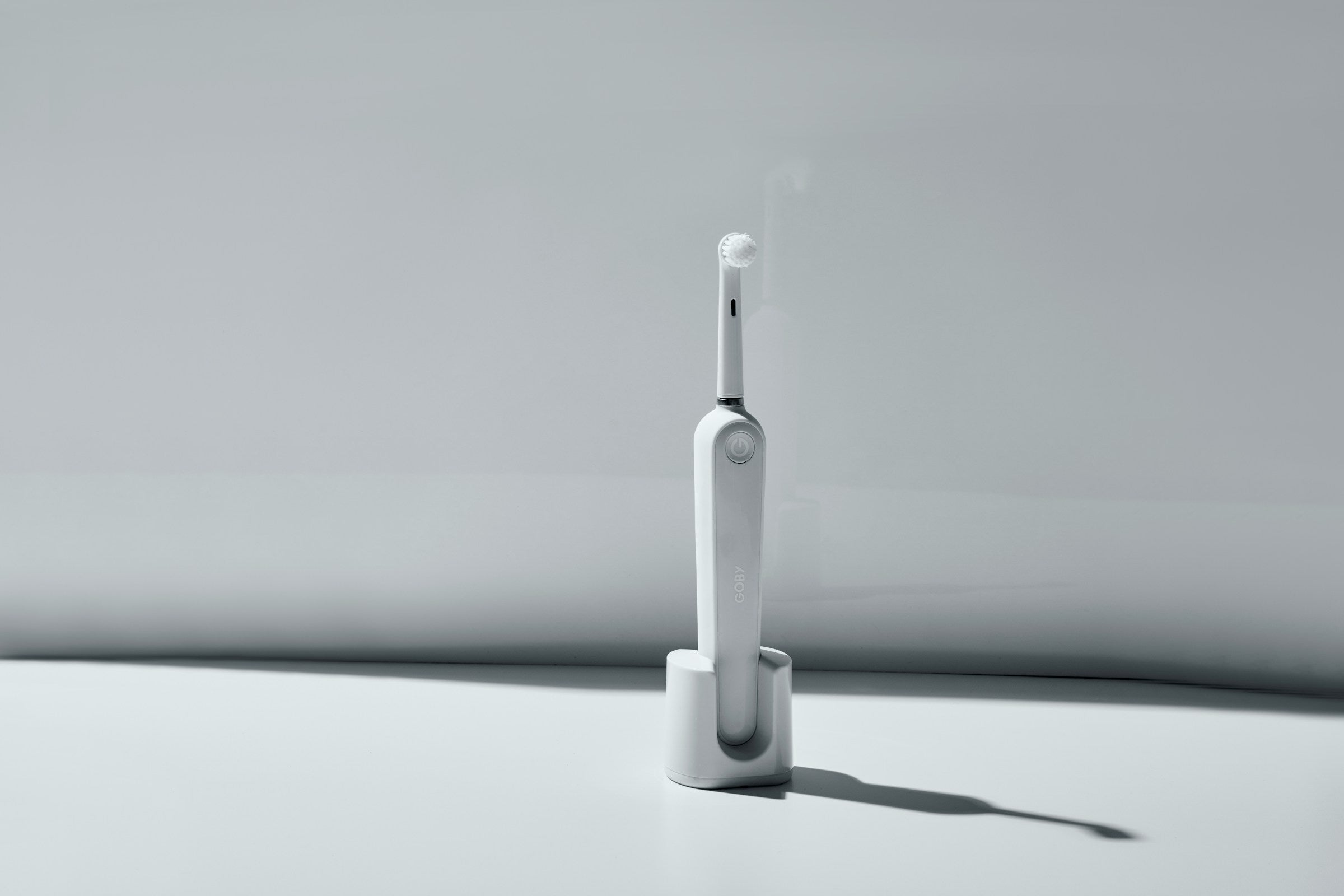 Mintora electric toothbrush head refills in minimal style