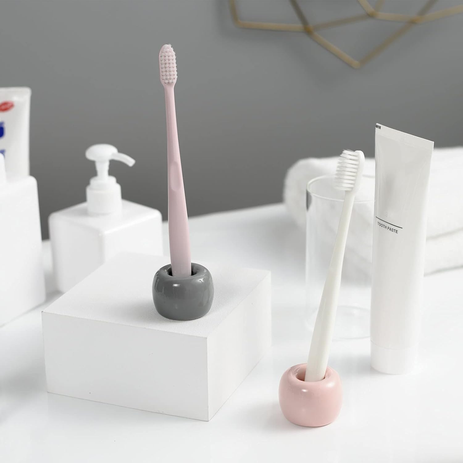 Mini Ceramic Couple Toothbrush Holder, Hand-Made Bathroom Toothbrush Holder, Electric Toothbrush Head Holder and Office Pen Holder 2-Piece Set (Pink)