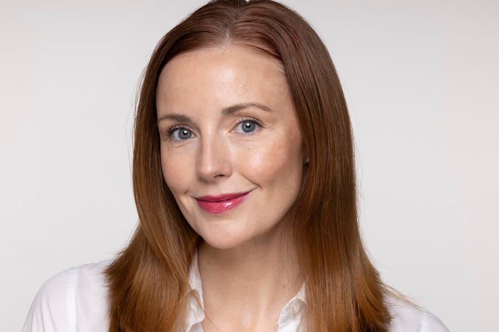 EpicLight Lip Flip Tints Treatment Balm Tube - Lip Balm and Plumper - Peptide Treatment for Lips Volume & Hydration - Plump and Moisturize Lips - Paraben & Sulfate-free, Non-Toxic Makeup (Pinot Mist)