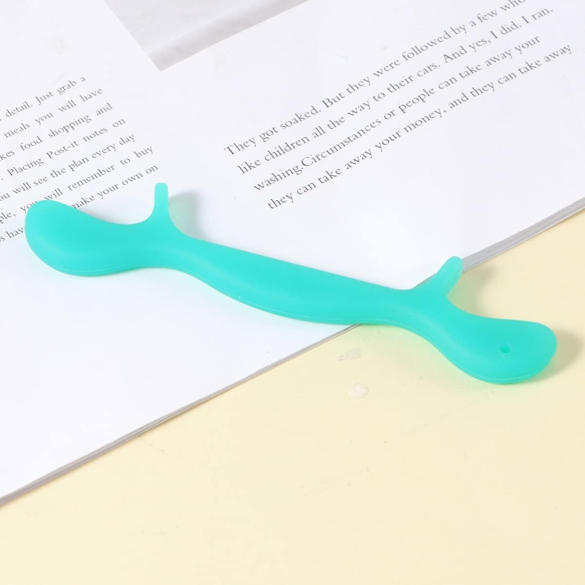 DOITOOL Lift Mouth Exercise Device, Smile Corrector Face Trainer Smile Exerciser Smile Makers Mouth Exerciser Lip Plumping Device Random Color