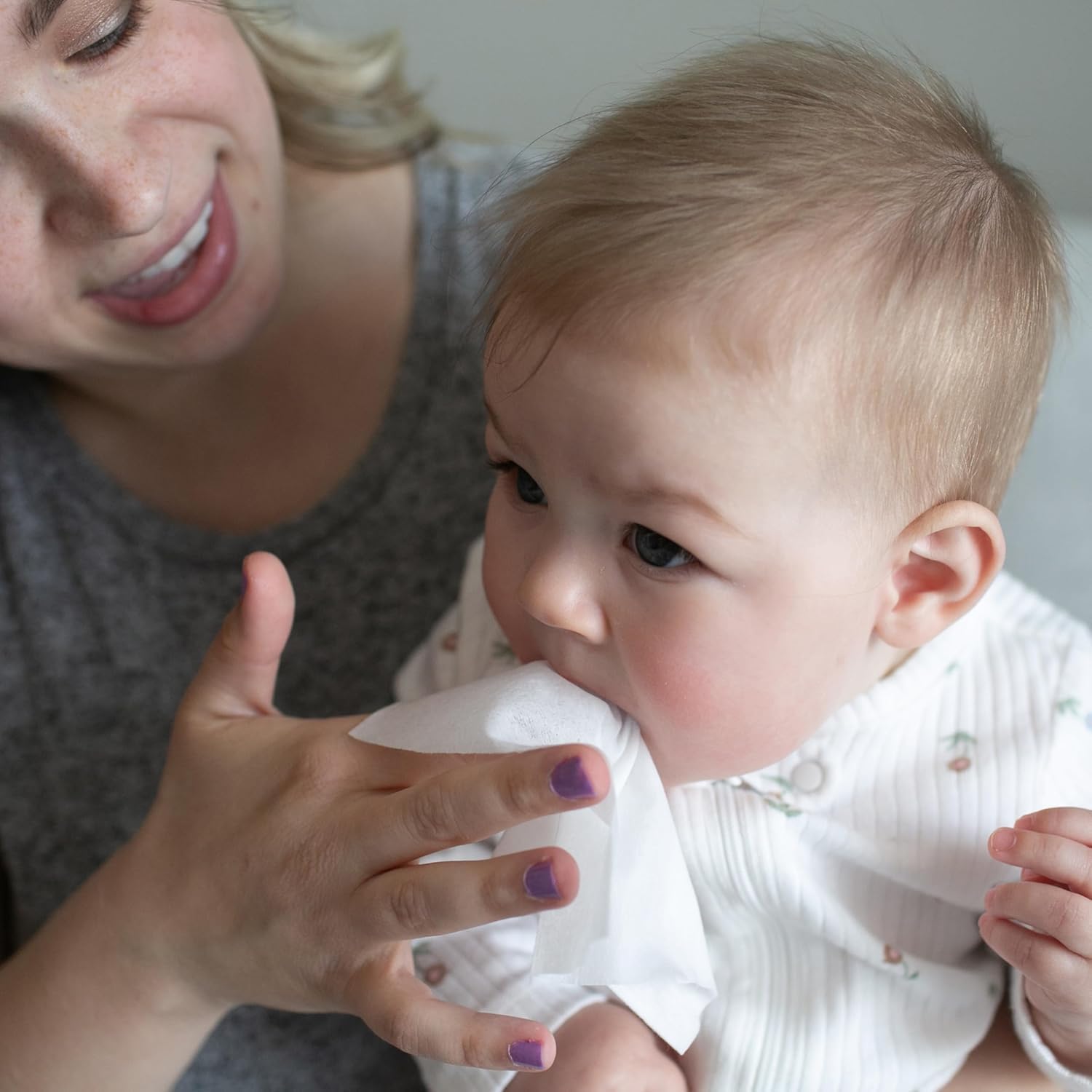 Dr. Brown's Tooth and Gum Healthy Wipes, Fluoride-Free Oral Care for Babies, Grape Flavor, 30 count, 1-Pack (Packaging May Vary)