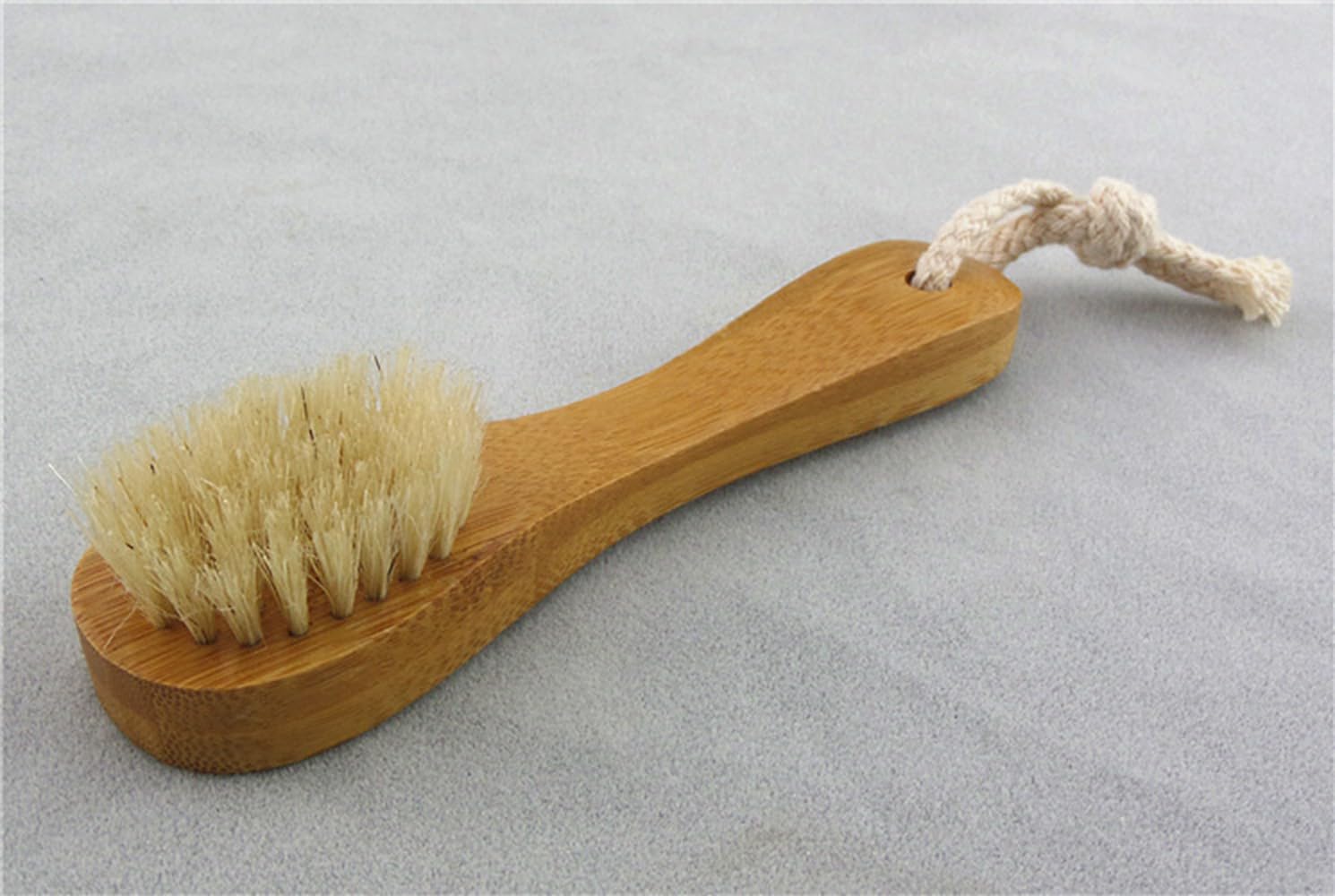 2 Pack 5.7" Bamboo Handle Dry Facial Cleansing Brush with Natural Boar Bristles, Face Brush Cleanser Skin Care Exfoliating Brush Scrubber.