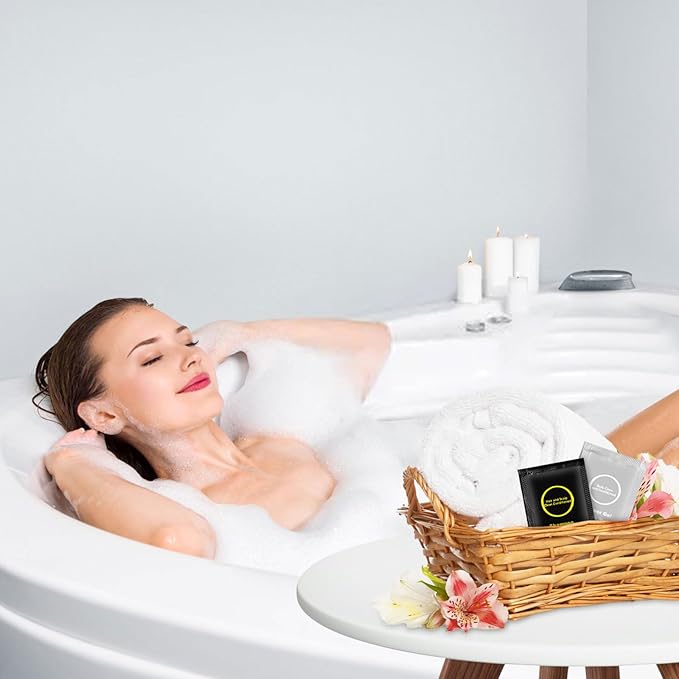 Toiletry Kits Disposable Travel Size Personal Hygiene Kits for Homeless Care Package Supplies in Bulk Toiletries Set Essential Women Men Hotel Guest Charity,Camping,Travel, Apartment 5 in 1(20 Pack)