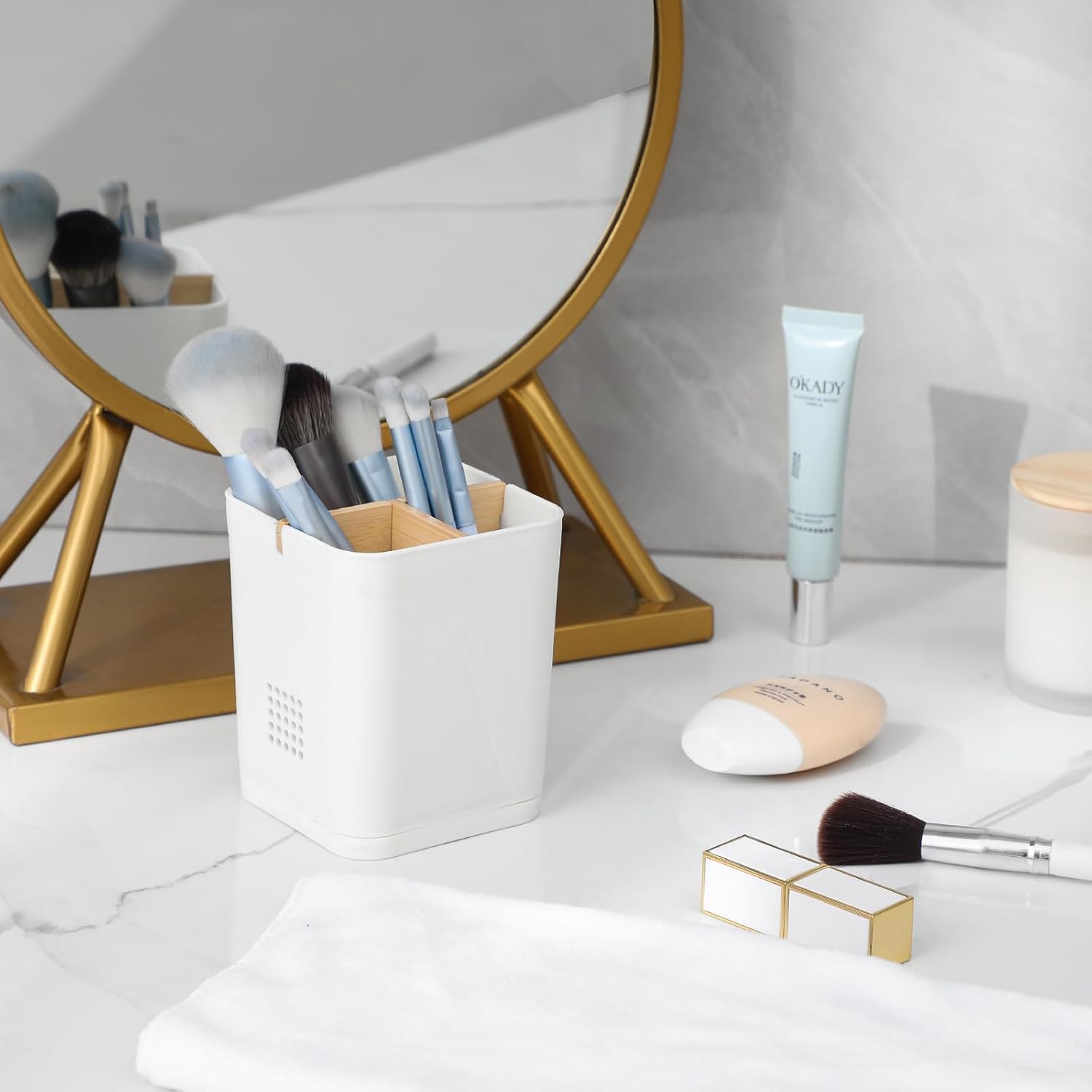 Electric Toothbrush Holder 3 Slots Tooth Brushing Holder with Bamboo Dividers for Bathrooms, Plastic Toothbrush and Toothpaste Organizer for Shower, Countertop, Vanity, White