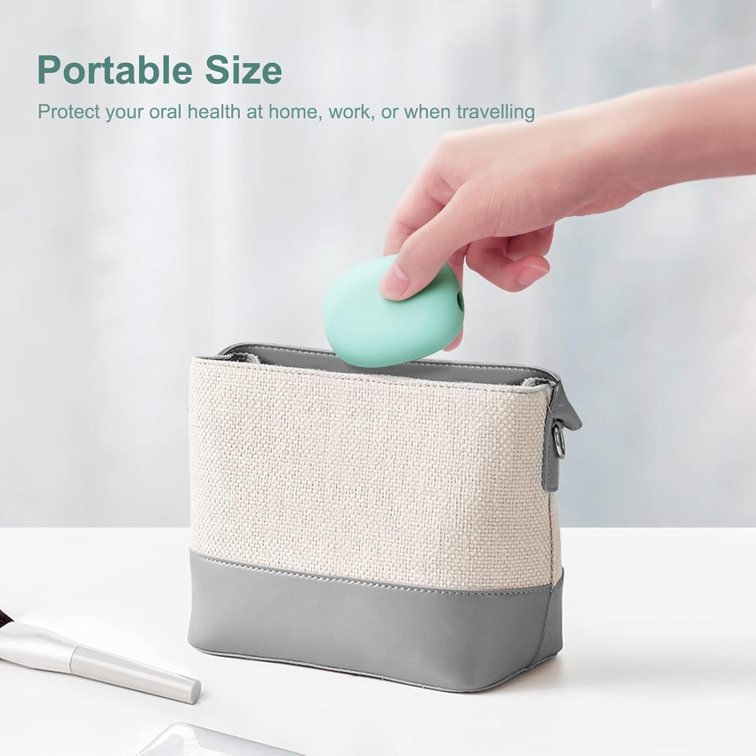 Toothbrush Holder, Toothbrush Cleaner Case, Portable USB Charging Toothbrush Cover with U V-C Light, Travel Toothbrush Holder (Green)