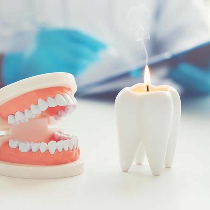 2 Pcs Ceramic Tooth Shaped Scented Candle Freesia Scent Aromatherapy Candle for Dentist 2.7 x 3.9 Inch Long-Lasting Natural Soy Wax for Dentist Clinic Desk Supplies Dental Gifts