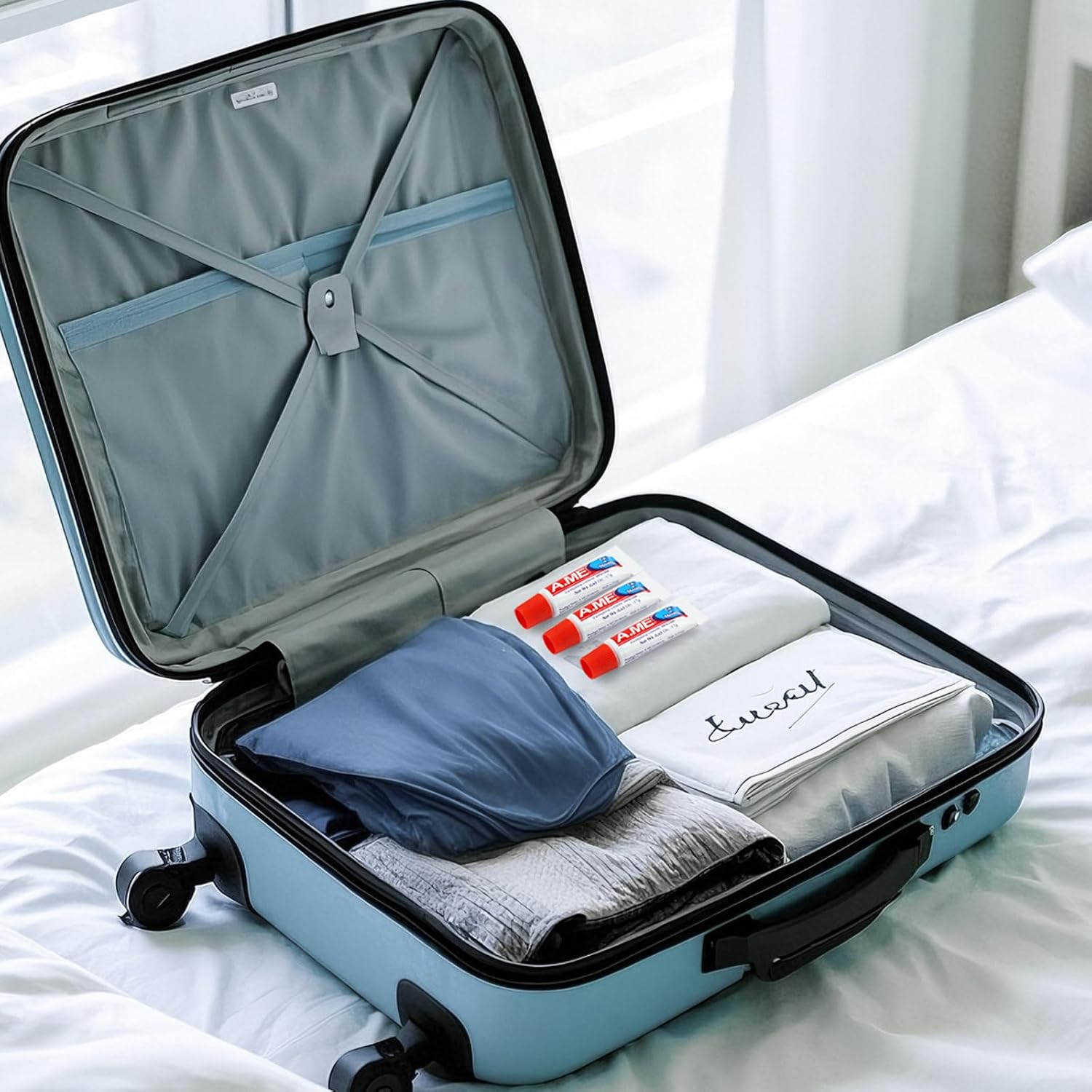 Toothpaste Bulk Travel Size, Disposable Small Travel Portable Mini Compact Pocket Size Toothpaste for Bad Breath, Vacation/Hotel/Camping Shelter/Homeless/Nursing Home/Charity 0.6 oz/ 17g (60 Tubes)