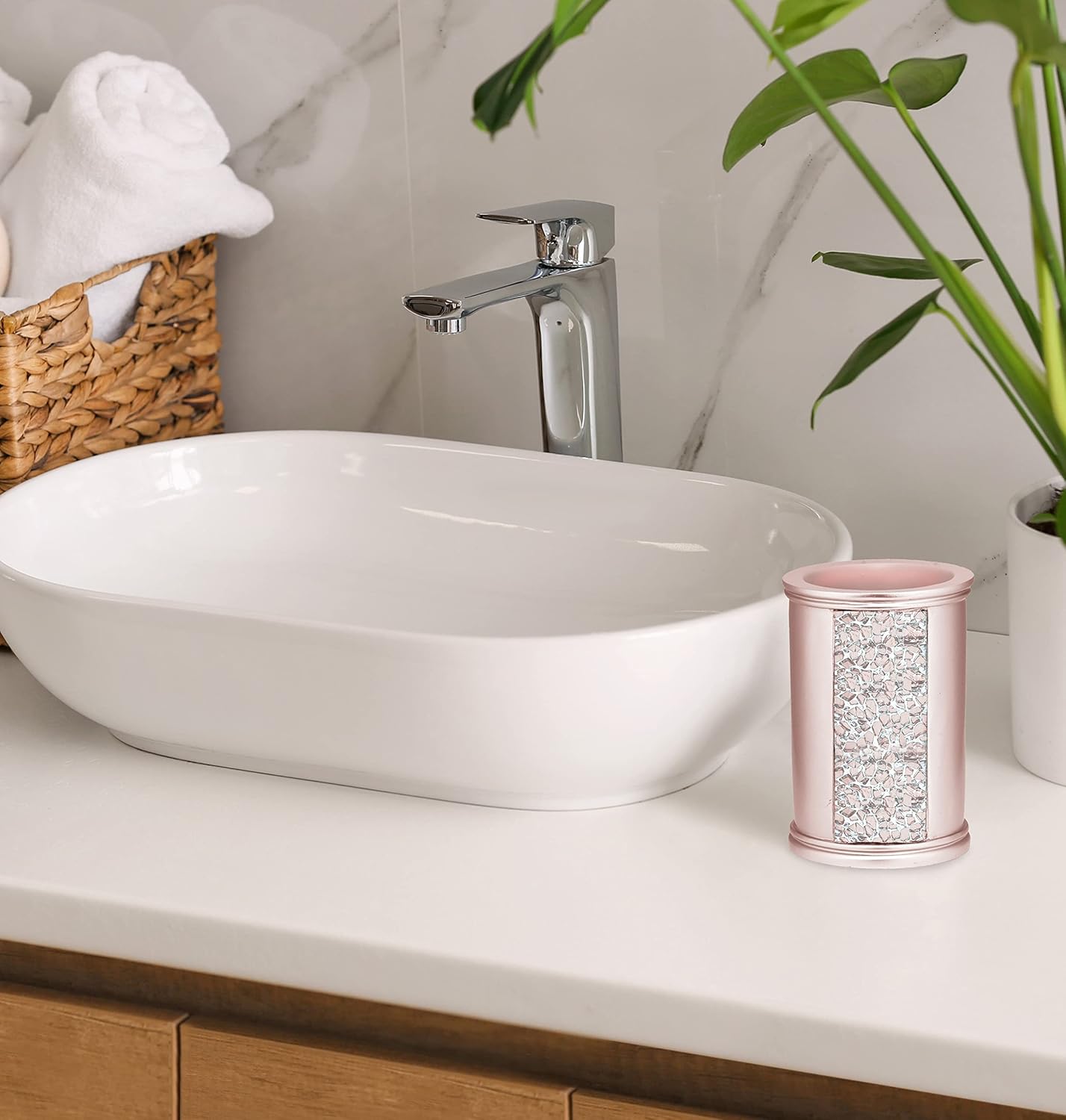 Zahari Home Sinatra Bath Tumbler Toothbrush and Toothpaste Holder Makeup Brushes Organizer, Blush