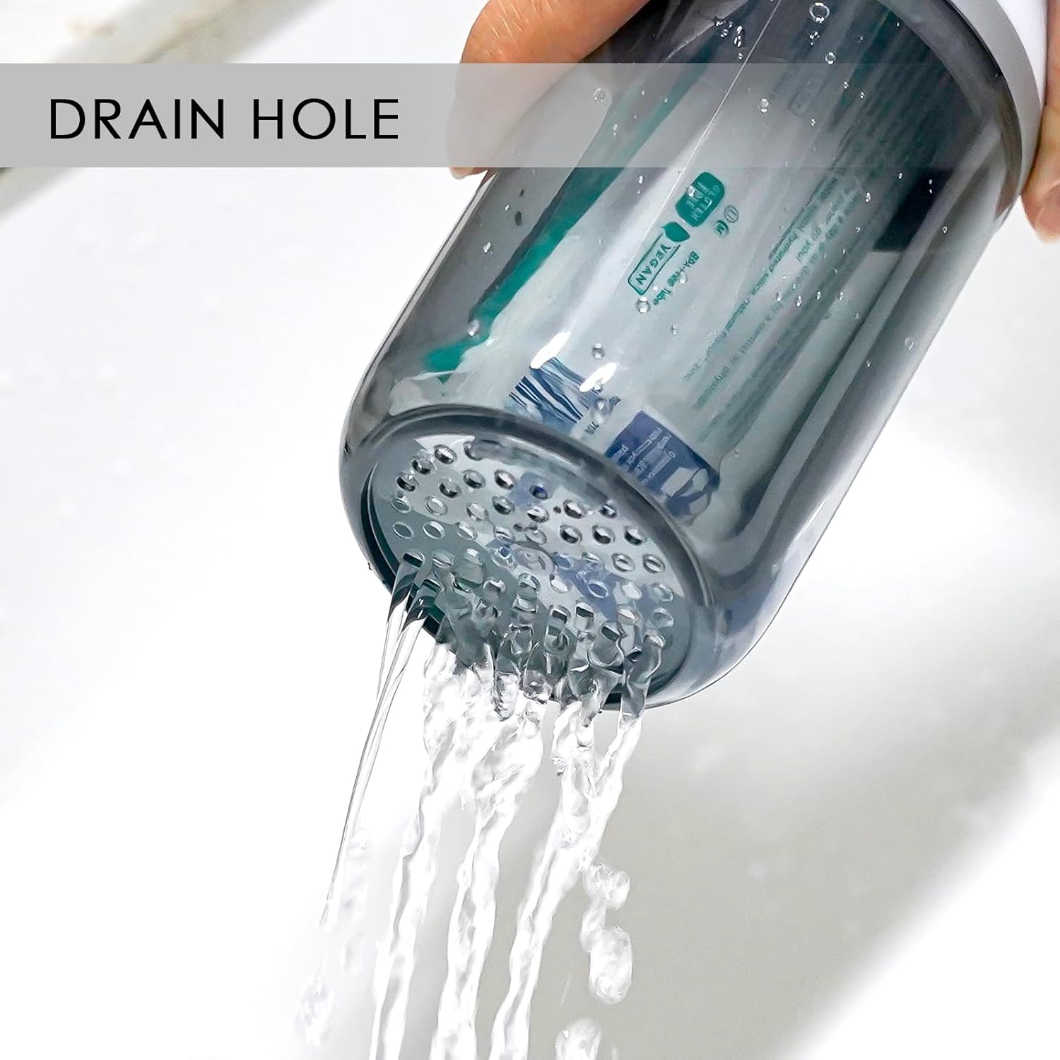 Toothbrush Travel Case, Plastic Travel Toothbrush Holder with Drain Hole, Portable Toothpaste Toothbrush Storage Container Box for Traveling, Camping, Gym, Bathroom (Gray)