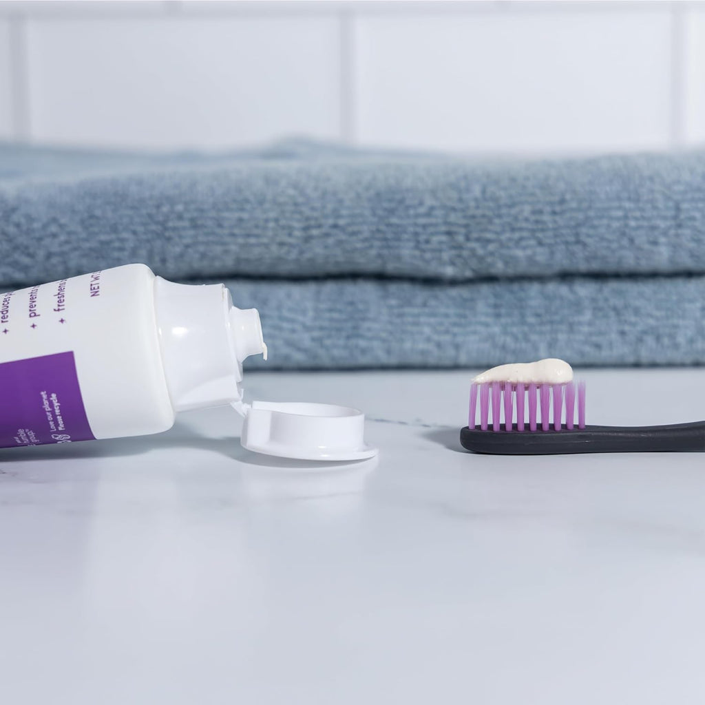 Humble Co. Sensitive Spearmint Fluoride Free Toothpaste for Fresh Breath and Plaque Removal, Vegan Cruelty Free, Non-Toxic SLS Free (5.5 oz, 2pk)