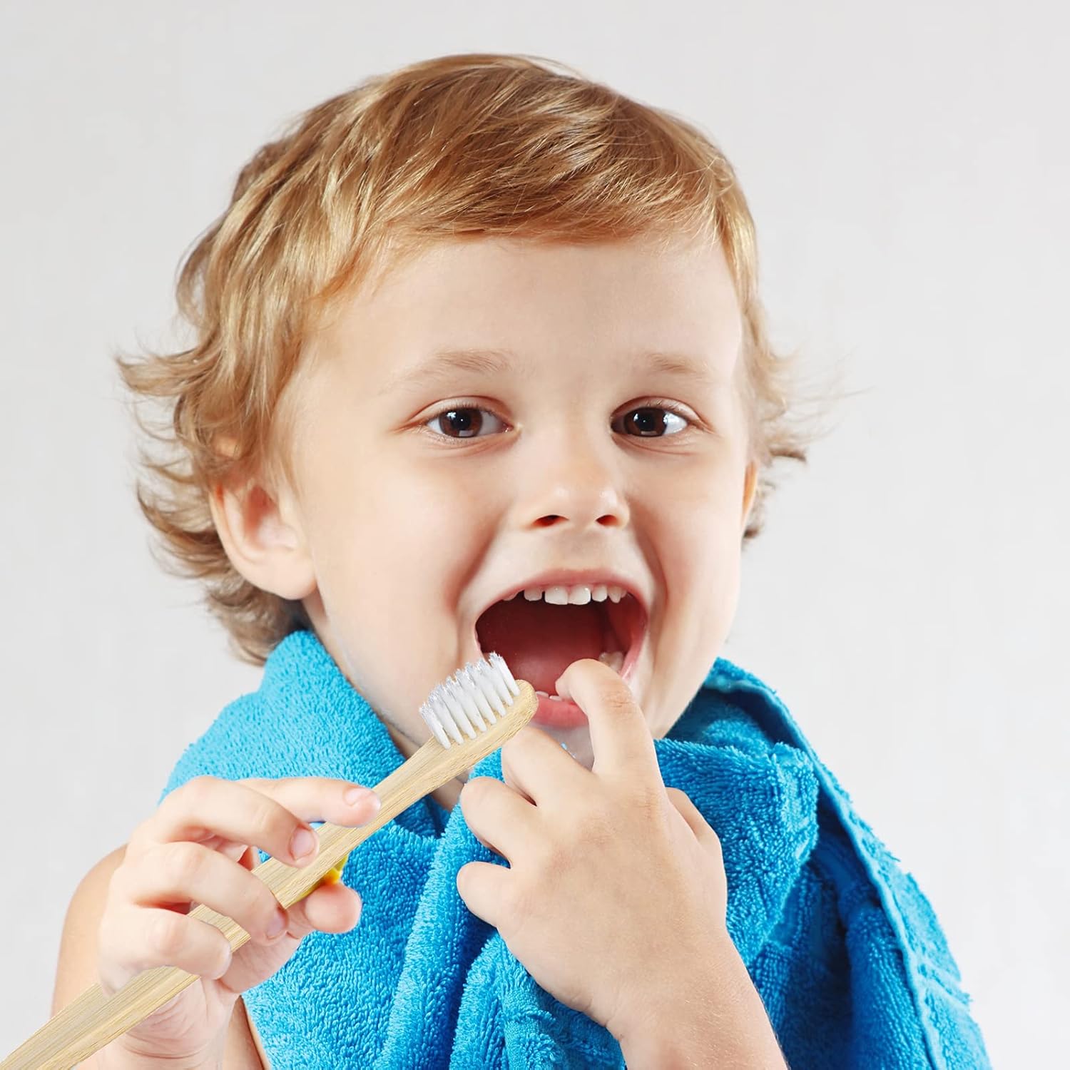 SEVENHEAD 10 PCS Kids Bamboo Toothbrushes Soft Bristles Wooden Toothbrushes, Natural Biodegradable BPA Free Eco Friendly Toothbrushes Black White