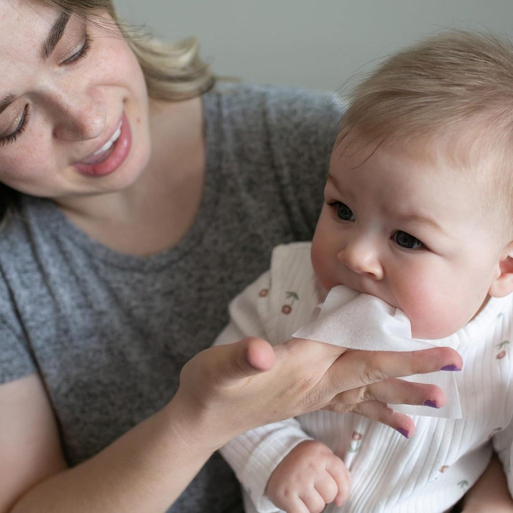 Dr. Brown's Tooth and Gum Healthy Wipes, Fluoride-Free Oral Care for Babies, Grape Flavor, 30 count, 1-Pack (Packaging May Vary)