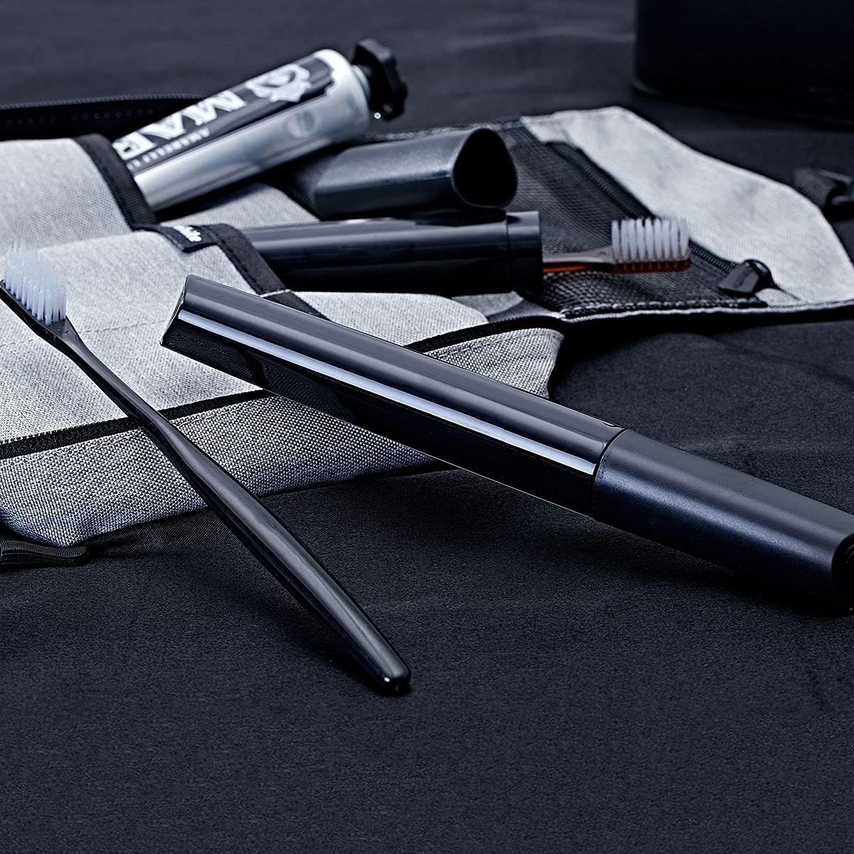 Portable Travel Toothbrush Case, Plastic Container Toothbrush Holder Brushes Box Breathable Design with Air Hole More Toothbrush Tube Container for Home Daily Business Use (2 Black)