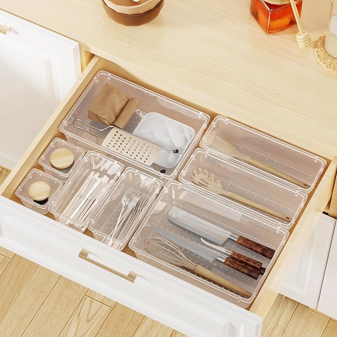 WOWBOX 24 PCS Clear Plastic Drawer Organizer Set, 4 Sizes Desk Drawer Organization and Storage Containers for Makeup, Cosmetics, Jewelry and Gadgets in Kitchen, Bathroom, Bedroom, Office, Clear