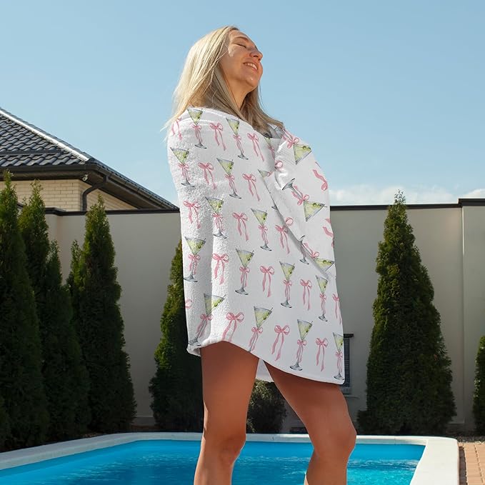 Pink Bow Martini Beach Towel, Gifts for Martini Lovers Women Girls Pool Towels, Pink Preppy Coquette Bow DirtyMaritni Large Beach Bath Travel Towels for Bathroom Swimming Camping, 30x60in