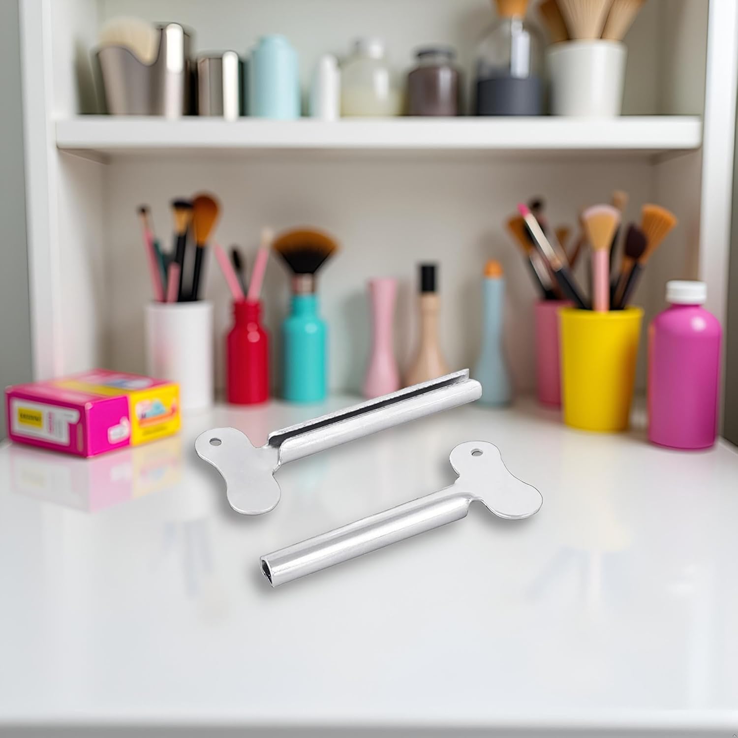 2 Pcs Silvery Metal Tube Squeezer Keys, Tube Toothpaste Squeezer Keys Metal Hair Dye Color Key Roller Dispenser Tool Durable Processing, Daily Living Tube Squeezing Aids