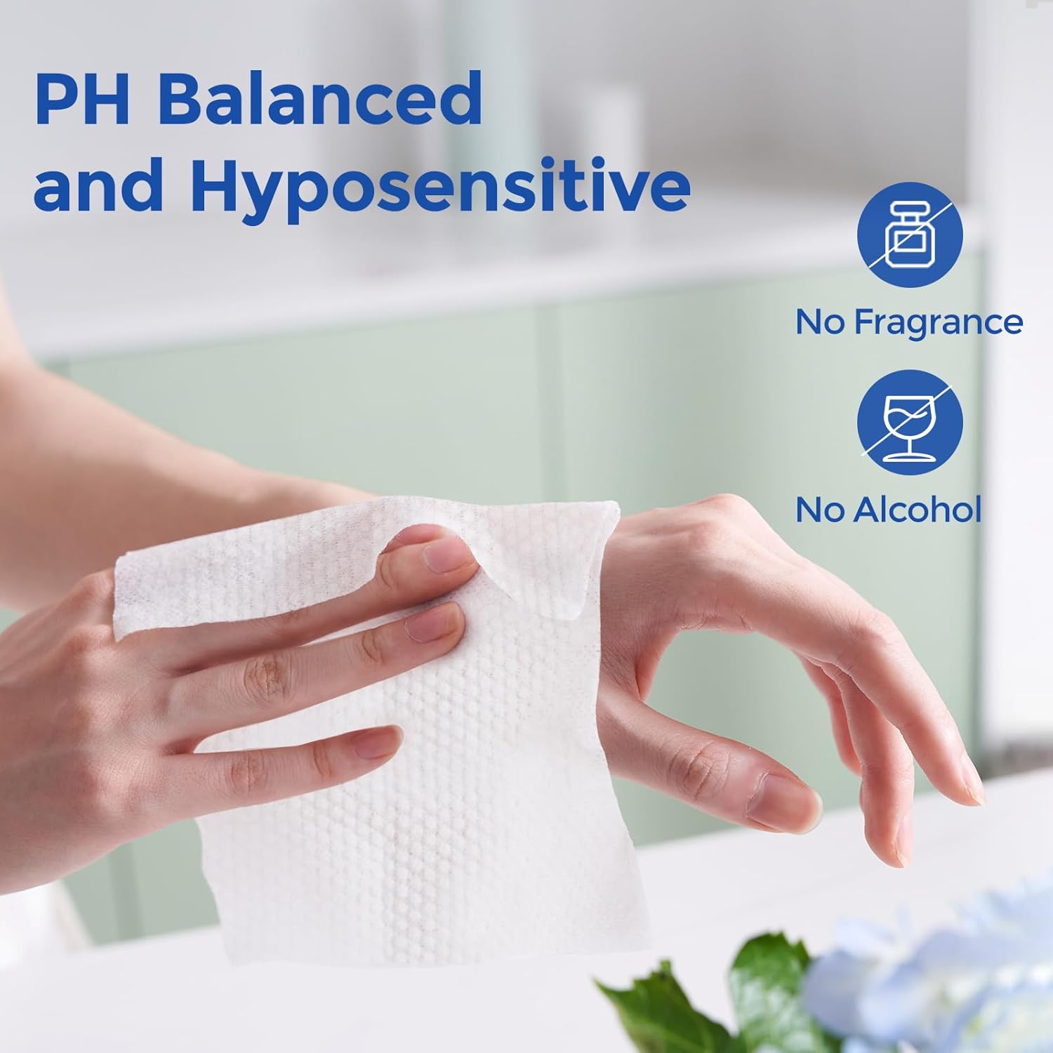 MATERN'ELLA Adult Wet Wipes, Cleansing Wash Cloths for Elderly Care, 99% Pure Water for Incontinence, Personal Bath, Alcohol-Free, 4 Flip-Top Packs(320 Wipes Total)