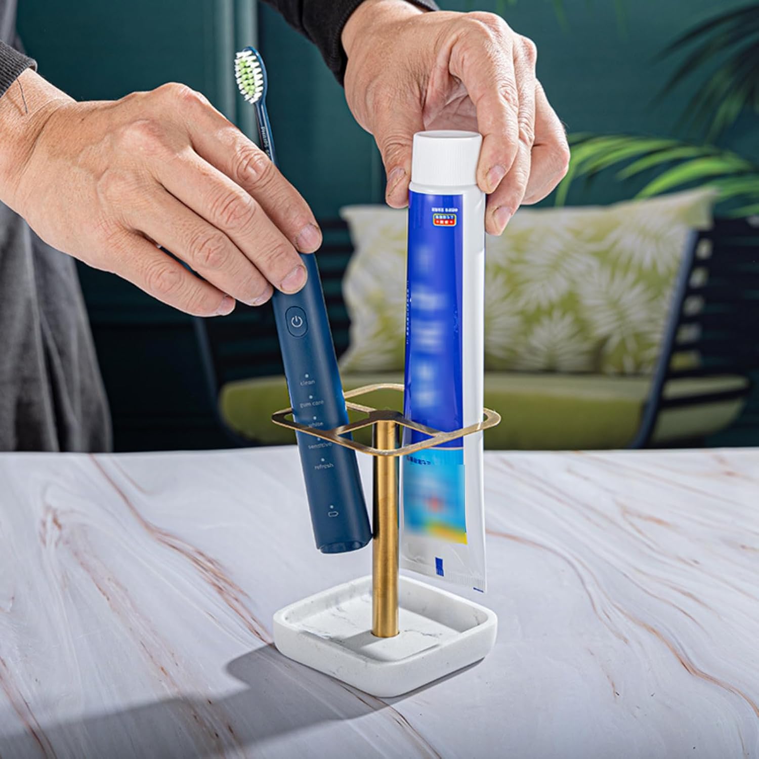 Mumusuki Stainless Steel Toothbrush Holder, Space Saving Toothpaste Organizer with Multifunctional Storage for Bathroom (Gold)