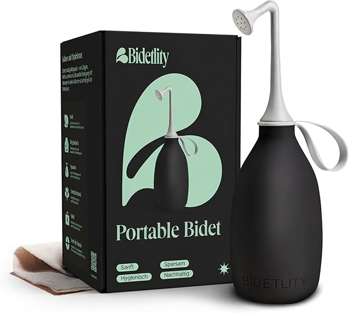Butt & Intimate Shower 3.0 – Mobile Travel Bidet & Sustainable Intimate Shower, Replaces Wet Wipes, Saves Toilet Paper, Portable Handheld Bidet, Travel Bag Included, BPA-Free - Bold Black