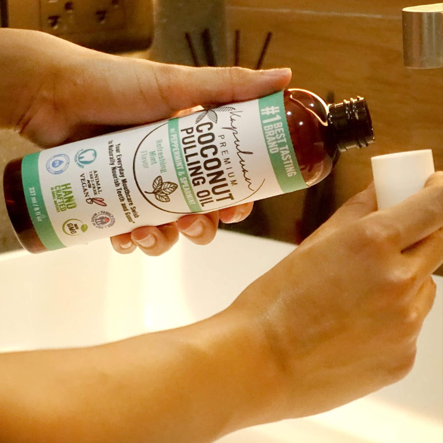 Kapuluan Coconut Pulling Oil for Teeth and Gums Mouthwash, 100% Pure and Natural, Non-GMO, Ayuverdic (Peppermint and Spearmint)