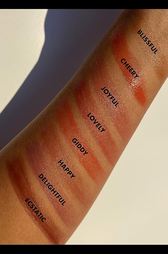 e.l.f. Hydrating Core Lip Shine, Lip Balm For A Sheer Tint Of Color & Soft Shine, Made With Nourishing Vitamin E, Vegan & Cruelty-Free, Delightful