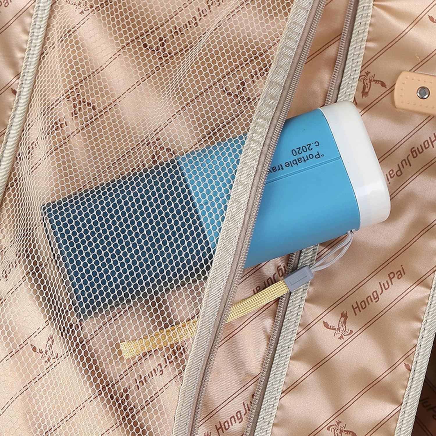 Toothbrush Travel Case, Portable Travel Toothbrush Holder, Multifunction Toothbrushes Toothpaste Set with Cup, Toothbrush Case for Traveling, Camping, School, Business and Daily Uses (Blue)