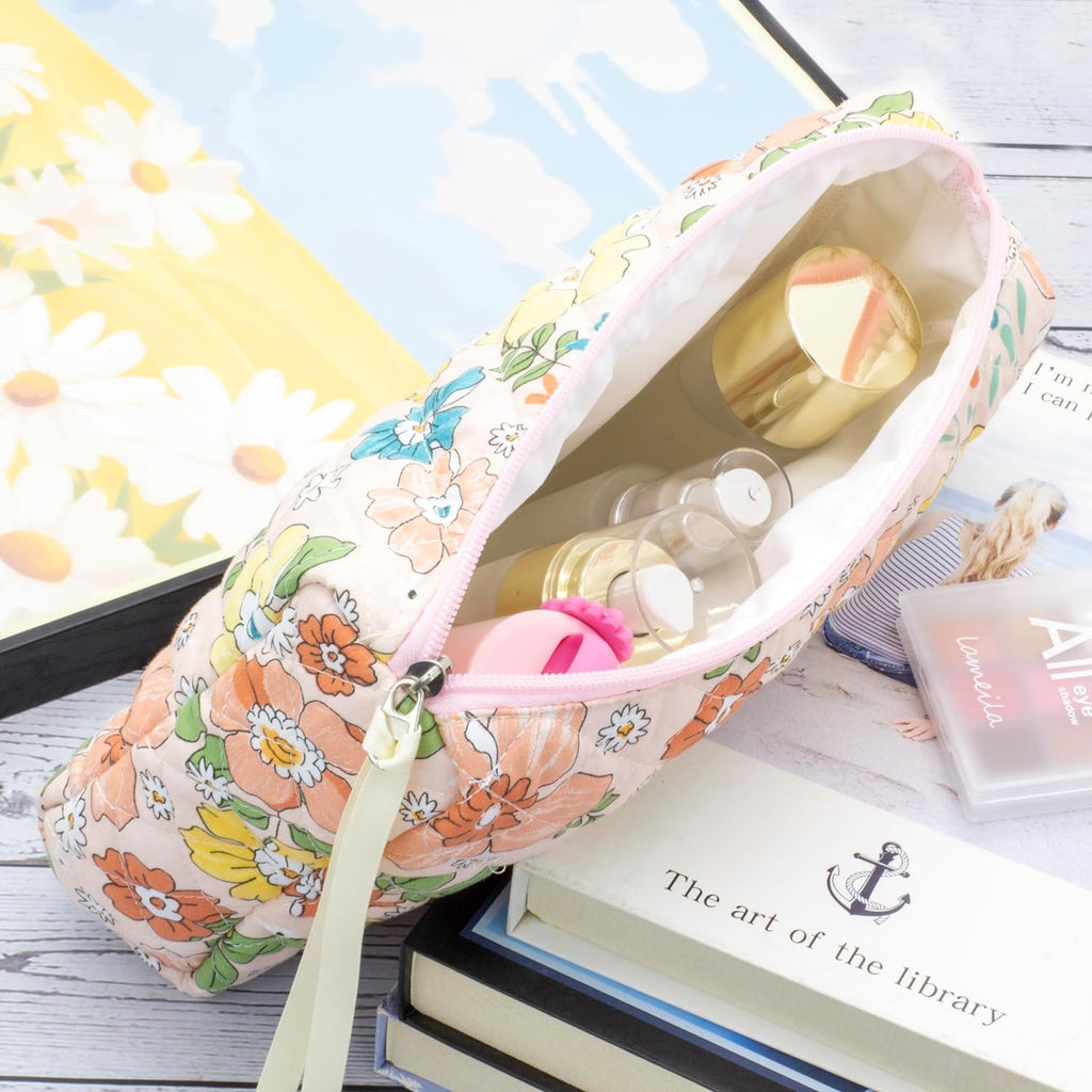 PAZIMIIK Quilted Makeup Bag Large Travel Zipper Soft Cosmetic Pouch for Women Girls Make Up,Floral Orange