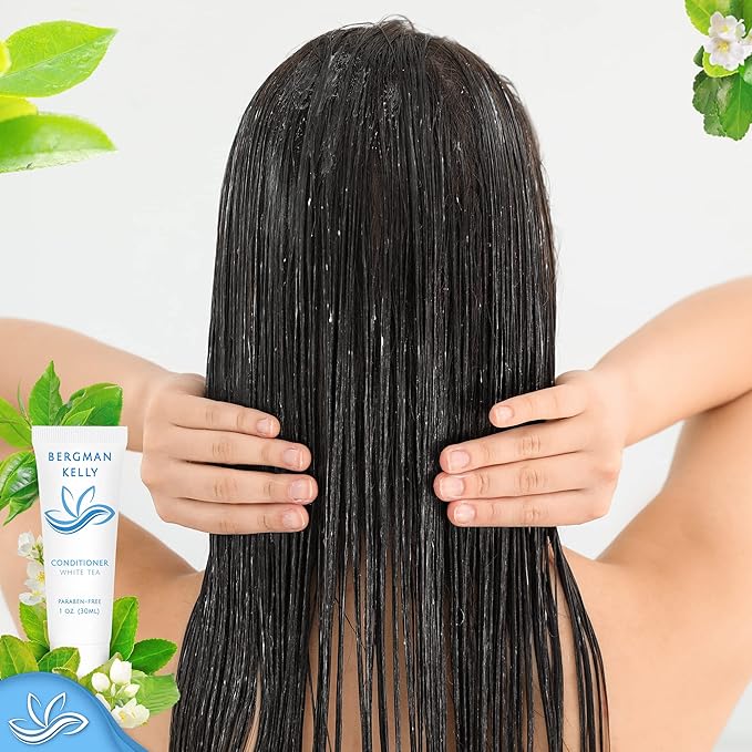 BERGMAN KELLY Round Hotel Soap Bars, Shampoo & Conditioner 3-Piece Set (1 oz each, 150 pc, White Tea), Delight Your Guests with Revitalizing & Refreshing Mini Travel Toiletries & Bulk Amenities