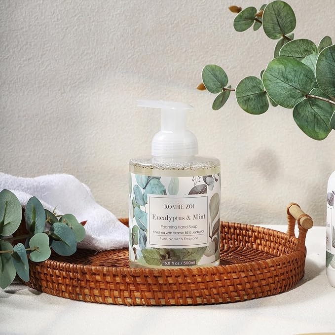 ROMIIE ZOI Foaming Hand Soap with Gift Box- Eucalyptus & Mint - Biodegradable Formula Moisture & Revitalize - 500ml/ 16.8oz