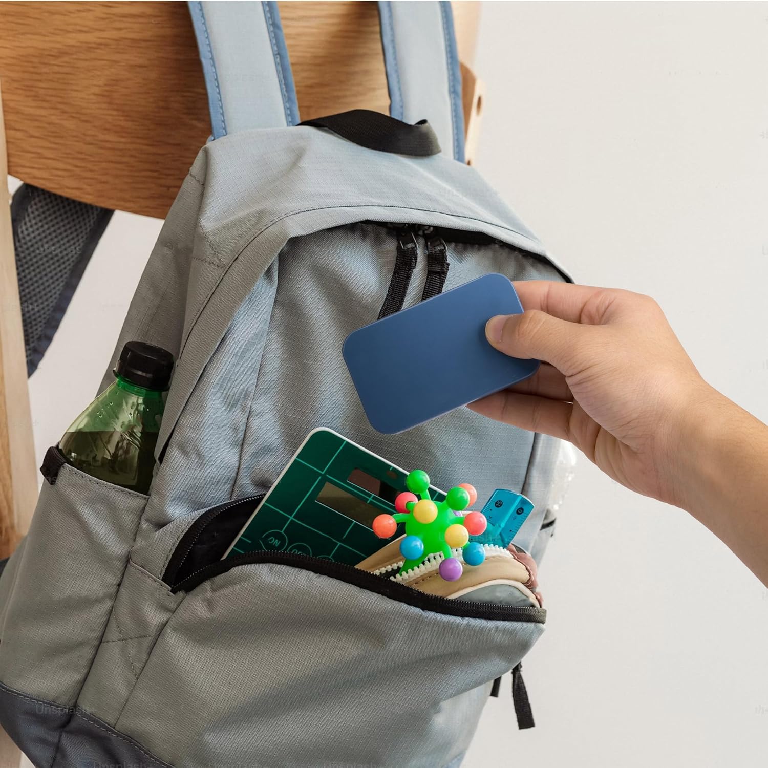 2Pack Dental Floss Portable Case,Dental Floss Dispenser,Convenient Refillable Glide Travel Adult Floss Box for Travel, Dates,Dinners and Hotels(Blue)