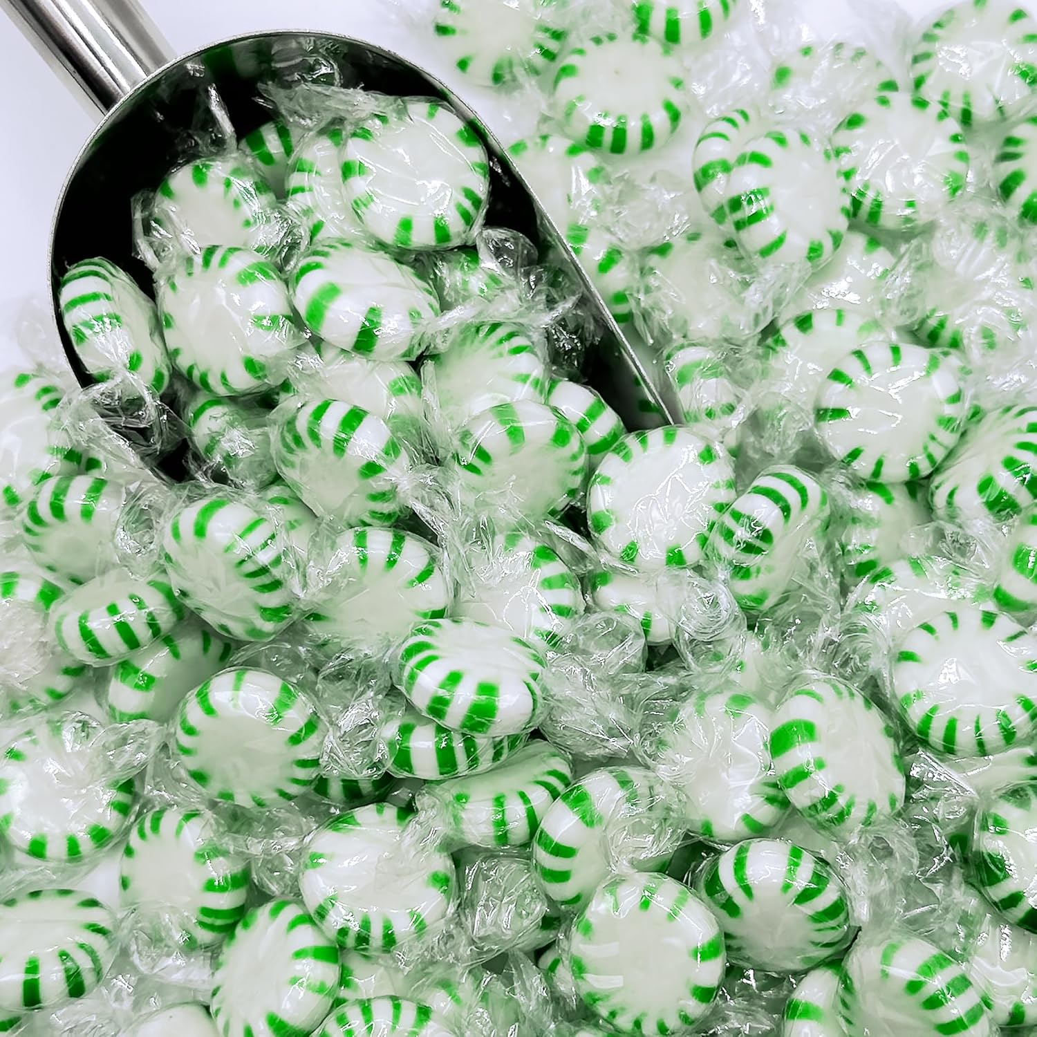 Starlight Spearmint Candy - 2 Pound Bulk (Approx 170 Pieces) Individually Wrapped Mints - Refreshing Green & White Spearmint Hard Candy Discs - Holiday Candy Spearmints