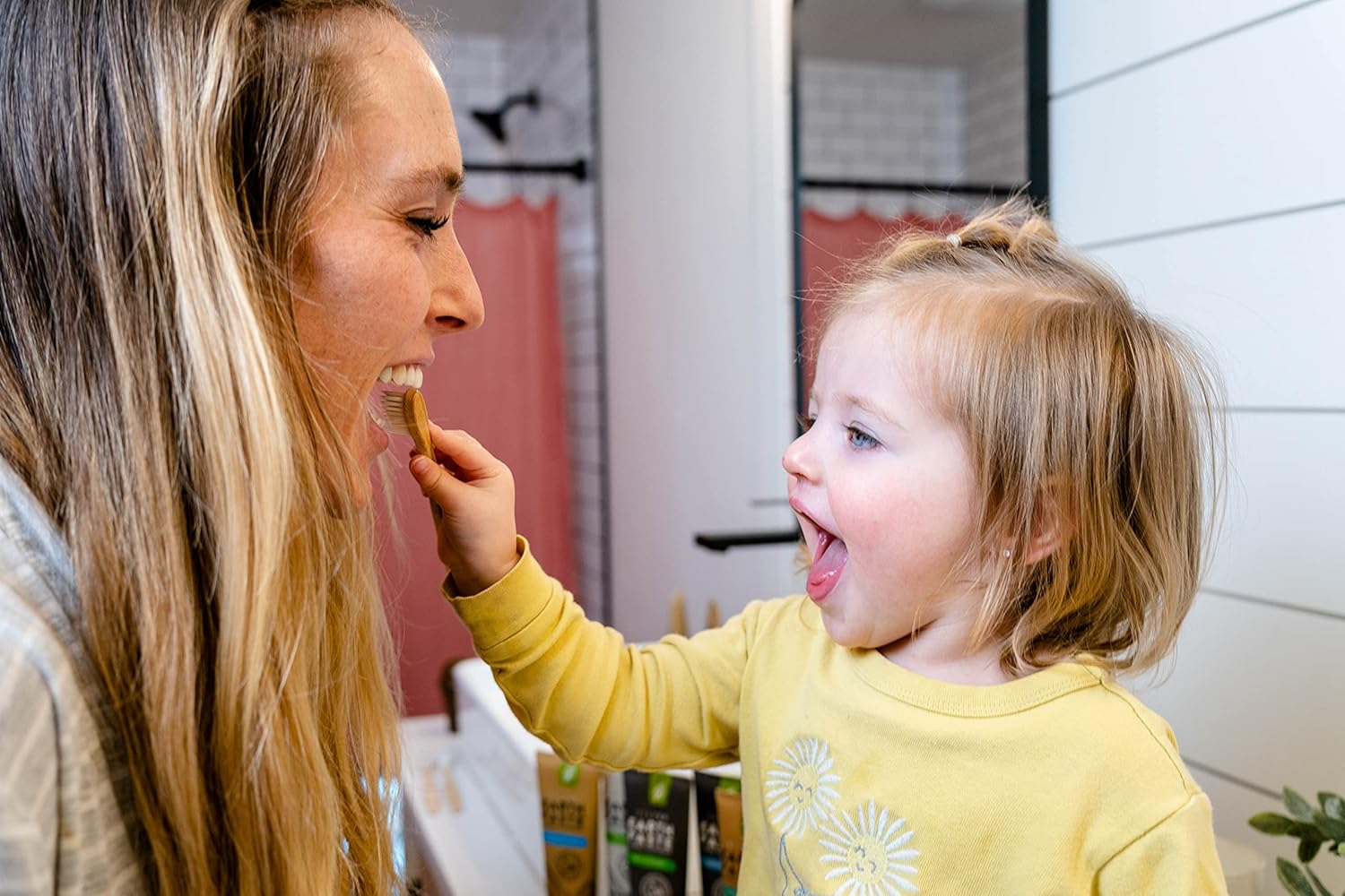 Redmond Earthpaste with Silver - Natural Non-Fluoride Toothpaste, 4 Ounce Tube (Peppermint)