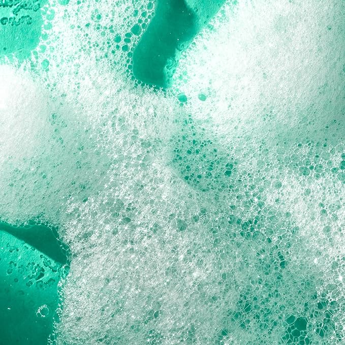 Tree Hut Merry Mint Serum Infused Hand Wash, Nourish & Hydrate Hands, Strengthening Skin Care, Long-Lasting Scent, Cleanse & Lock in Moisture, Cermamides, Holiday Gift & Stocking Stuffer, 11 fl oz