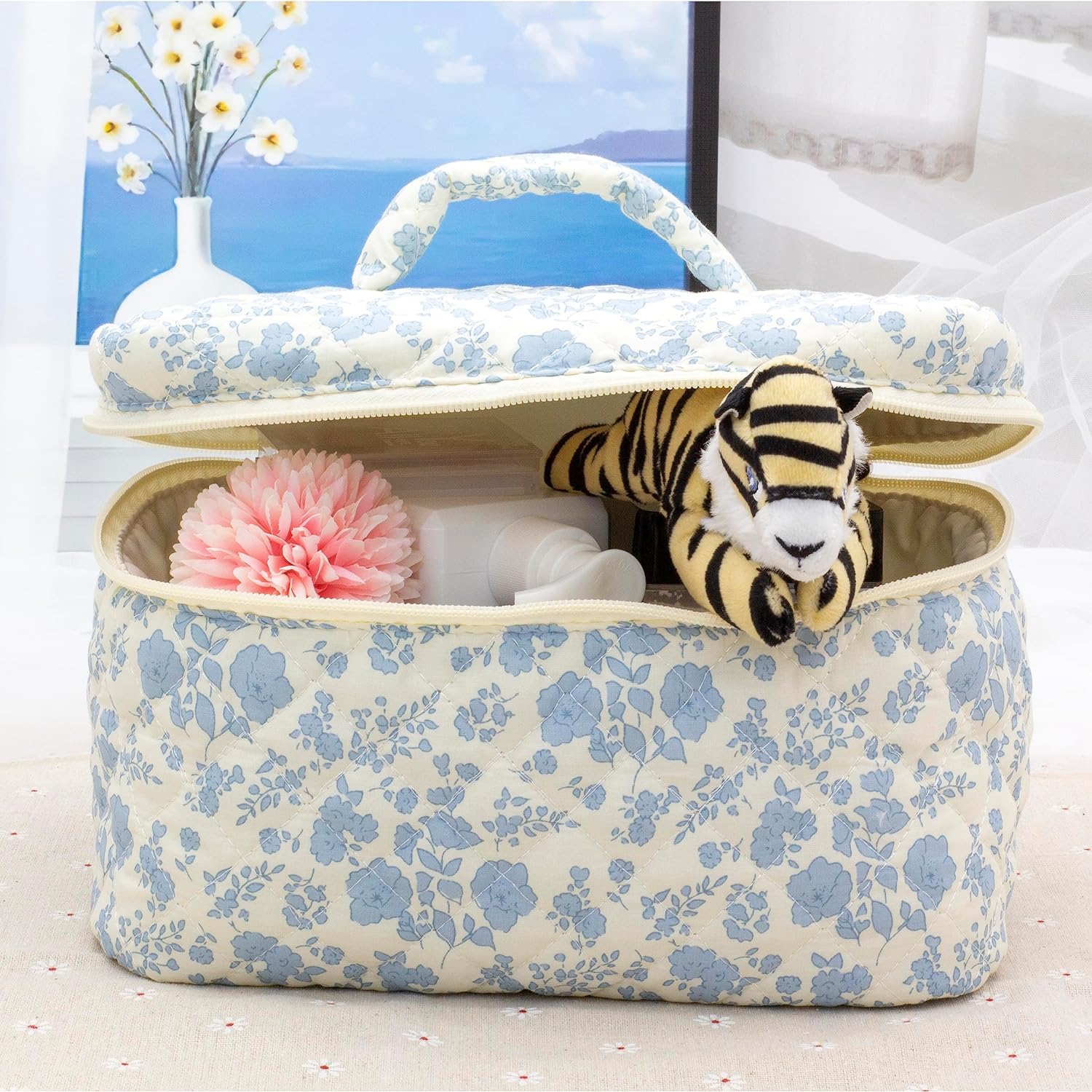 PAZIMIIK Cotton Makeup Bag for Women Large Quilted Travel Cosmetic Case Girls' Make Up Organizer,Little Flower Blue